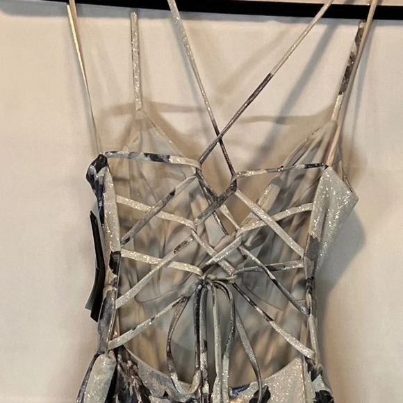 City Studios Juniors Lace-Up Floral Glitter Silver Charcoal Ball Gown Formal sz5 - Picture 10 of 16